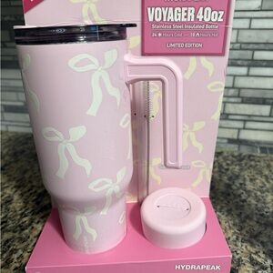 Hydrapeak Pink Bow Insulated Bottle